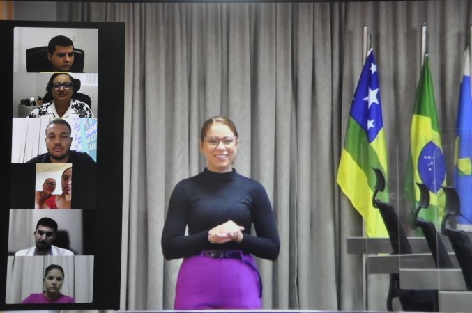Imagem da galeria: Primeira audiência com intérprete de libras (9).JPG